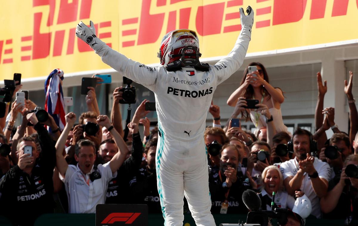 Lewis Hamilton | Lewis Hamilton po novi zmagi ni skrival navdušenja. | Foto Reuters