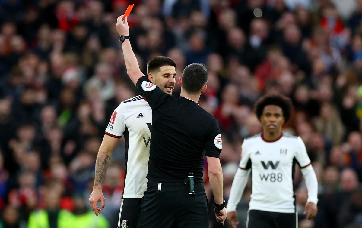 Aleksandar Mitrović Fulham | Aleksandar Mitrović bo moral počivati kar na osmim tekmah Fulhama. | Foto Reuters