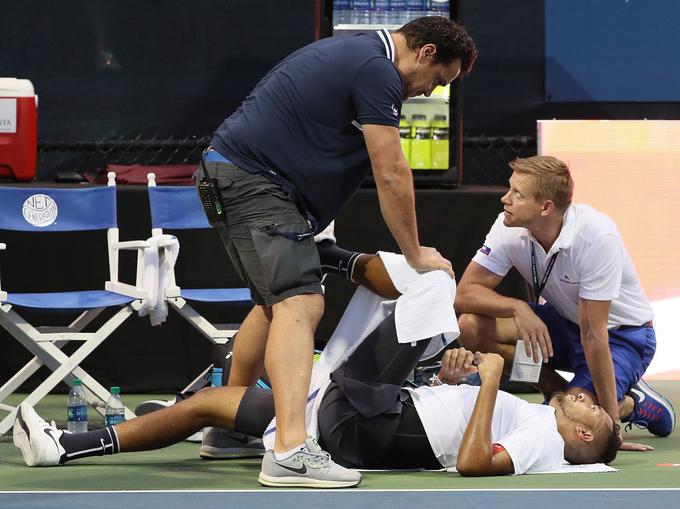 Nick Kyrgios se že nekaj časa ukvarja s poškodbami. | Foto: Guliverimage/Getty Images