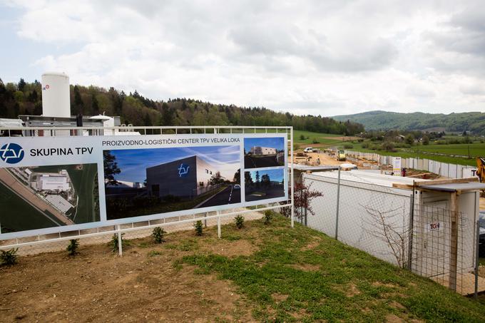 Gradnja novega proizvodno-logističnega centra: v njem bodo zaposlili več kot sto novih delavcev. | Foto: Vid Ponikvar