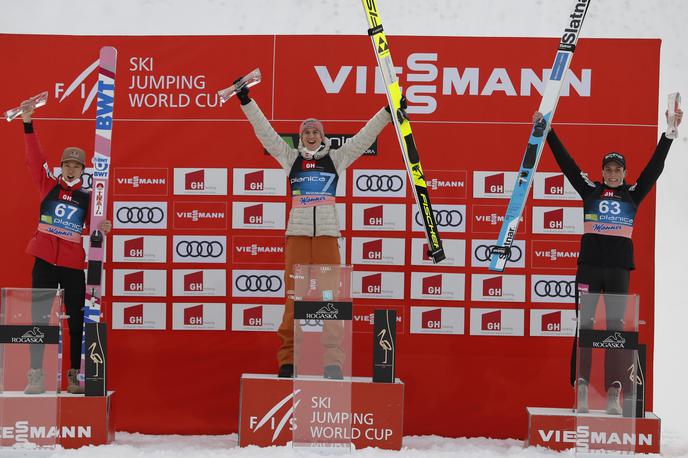 Bor Pavlovčič, Planica | Najboljši trije na drugi preizkušnji v Planici. | Foto Guliverimage