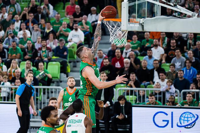 Alen Omić je v tretji četrtini prejel tehnično napako. | Foto: Grega Valančič/Sportida