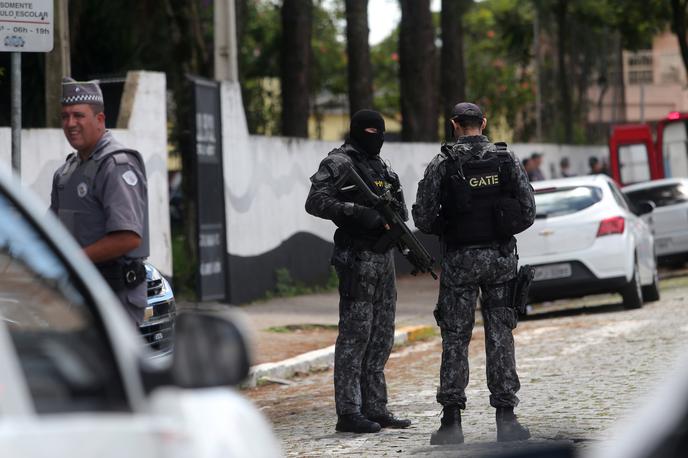 Sao Paulo brazilija šola streljanje | Brazilski mediji poročajo, da je v napadu umrlo osem ljudi, med njimi pet otrok, učitelj in dva najstnika, ki naj bi domnevno izvedla napad. Ranjenih je bilo najmanj 17 ljudi. | Foto Reuters