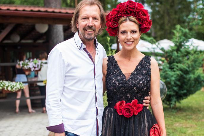 Gianni Rijavec, Patricija Rijavec Simonič | Glasbenik Gianni Rijavec in njegova izbranka Patricija Rijavec Simonič sta se cerkveno poročila na intimnem obredu v baziliki sv. Petra.  | Foto Mediaspeed