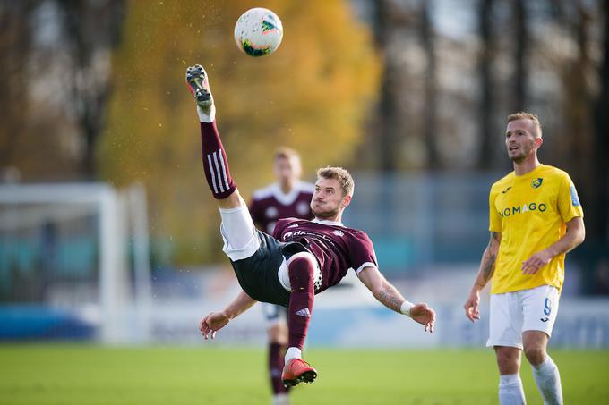 Kranjčani so do treh točk prišli, čeprav so velik del tekme igrali z igralcem manj. | Foto: SPS/Sportida