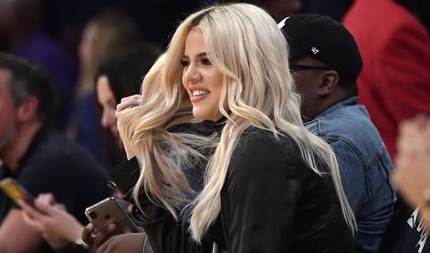 Neretuširana fotografija Khloe Kardashian dviguje prah