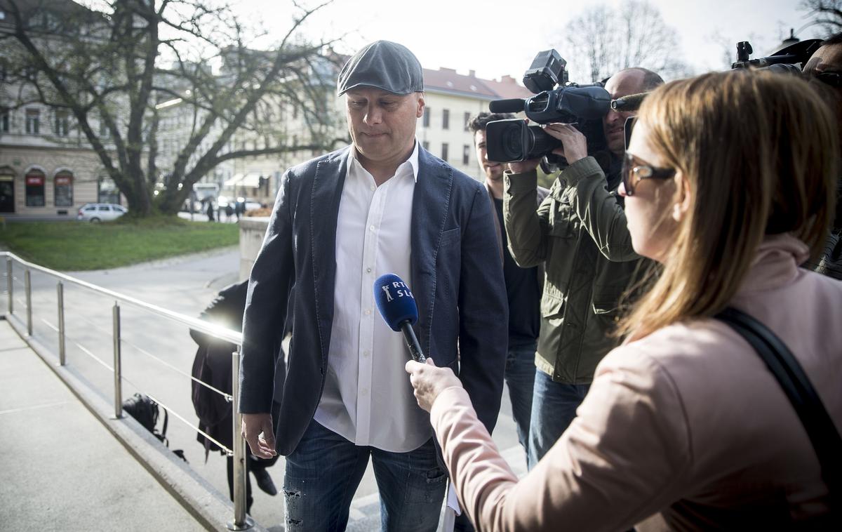 Dragan Tošić prišel na sojenje v zadevi Balkanski bojevnik | Tretje sojenje v zadevi Balkanski bojevnik je končano. | Foto Ana Kovač