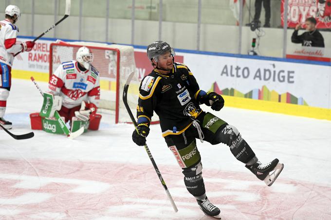 Pustertal je odlično začel sezono. Po petih tekmah je še edini neporažen. | Foto: Foppa Iwan - HC Pustertal