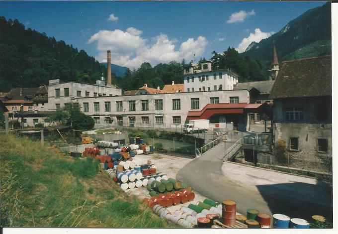 V prostorih stare tovarne Runo je v 70. letih začel delovati Peko Pur, kjer so iz umetne mase izdelovali podplate za čevlje. | Foto: Arhiv Tržiškega muzeja