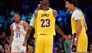 Minnesota s pomočjo LA Lakers do prvega mesta #video