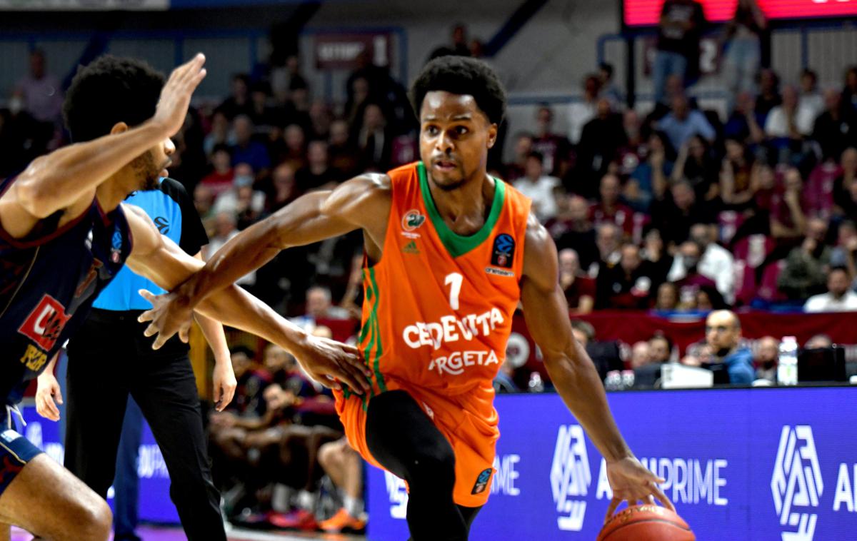 Umana Reyer Benetke - Cedevita Olimpija | Cedevita Olimpija je v Benetkah izgubila z 68:76. | Foto KK Cedevita Olimpija/Tine Ružič