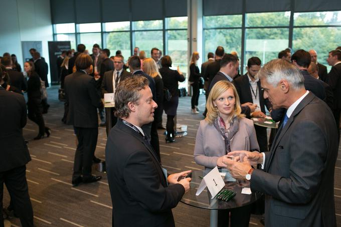 Sistematična izmenjava vizitk in spoznavanje novih poslovnih partnerjev bosta tudi letos del konference. | Foto: Klemen Korenjak