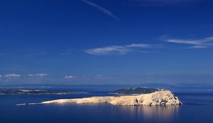 Goli otok, smrtno nevarna past za turiste