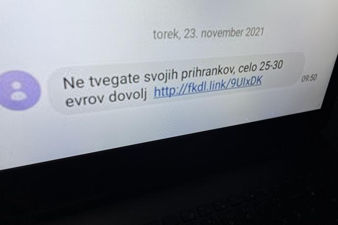 Tvegate, SMS | Če kdaj prejmete takšno sporočilo SMS, ga ignorirajte oziroma izbrišite. | Foto Matic Tomšič