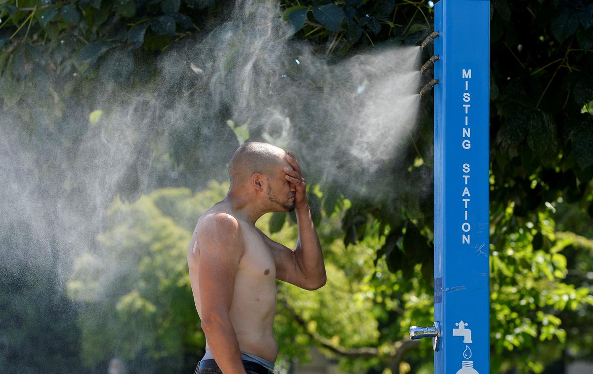 vročinski val Kanada | Zdravniki svarijo, naj starejši in osebe z respiratornimi težavami raje ostanejo doma. | Foto Reuters