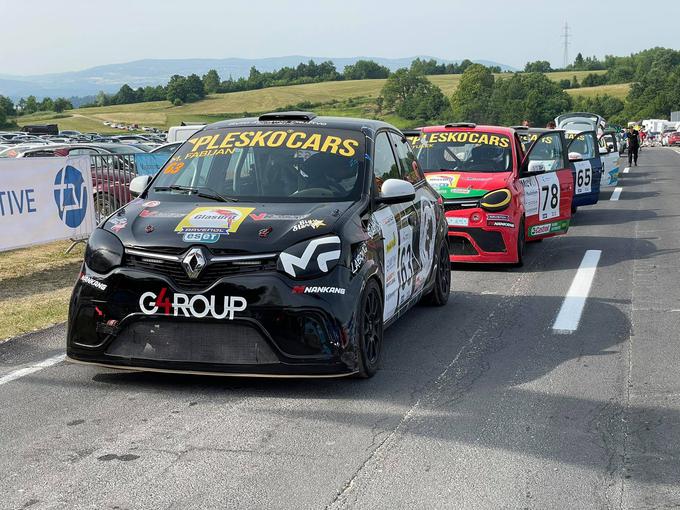 Najmanjše razlike so bile pričakovano v pokalu Twingo.  | Foto: Gregor Pavšič