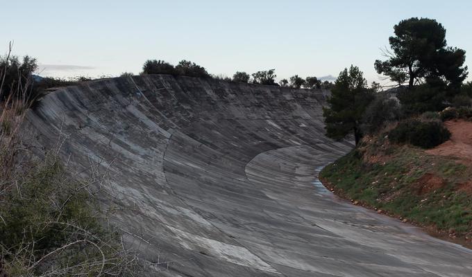 Cupra je za enega pomembnejših dogodkov, kjer so predstavili svoje novosti, izbrala kar legendarni oval Sitges-Terramar, kjer so s pomočjo projektorjev pripravili pravi svetlobni šov. | Foto: Peugeot