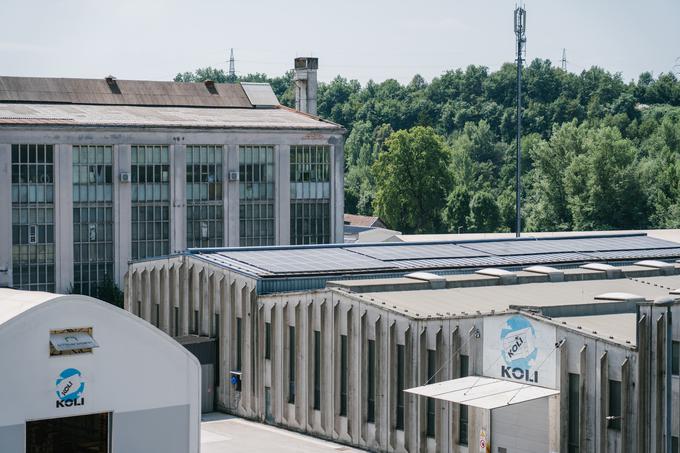 Sončna elektrarna podjetja Koli Šped.  | Foto: Jan Lukanović