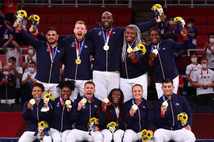 judo OI Tokio | Francozi so olimpijski prvaki v tekmovanju mešanih ekip. | Foto Reuters