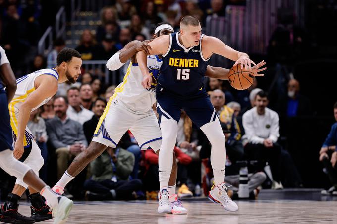 Nikola Jokić je bil prvi mož zmage Denver Nuggets. | Foto: Reuters