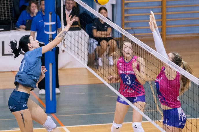 Calcit Volley | Kamničanke so na derbiju premagale Mariborčanke. | Foto Klemen Brumec