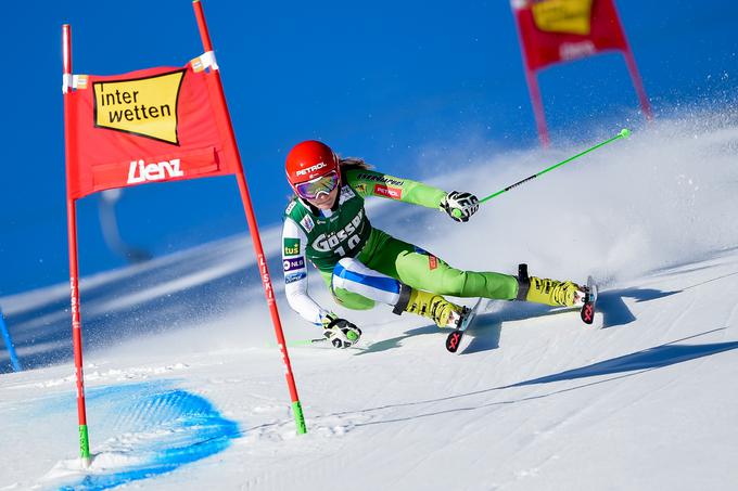 Ana Drev je bila po prvem teku sedma, v drugem pa se je povzpela še mesto višje in končala tekmo med najboljšo šesterico. | Foto: Getty Images