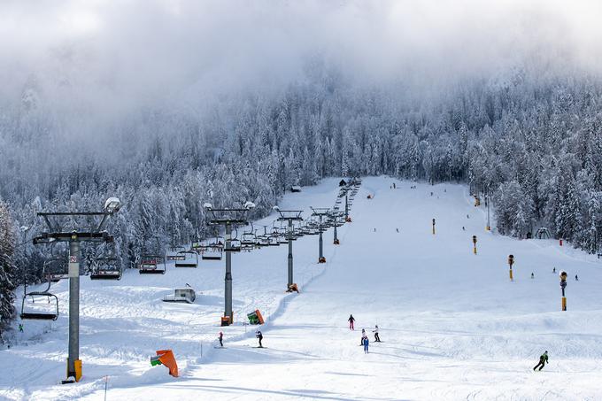 V Kranjsko Gori bodo postavili novo štirisedežnico, ki bo peljala do vrha Vitranca. | Foto: Matic Klanšek Velej/Sportida