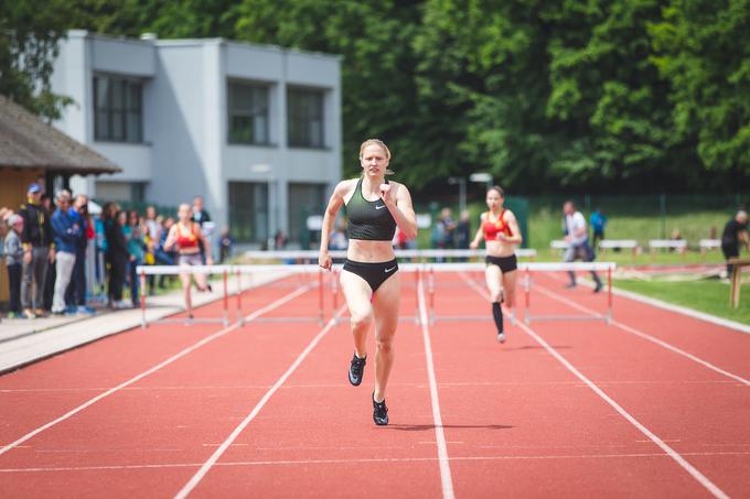 Agata Zupin je slavila na 400 m ovire. | Foto: Peter Kastelic/AZS