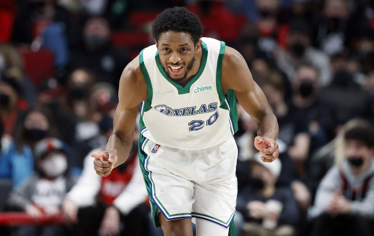 Dallas Brandon Knight | Brandon Knight je bil z 18 točkami tretji najboljši strelec Dallasa na gostovanju v Portlandu, kar je njegov rekord v dresu Mavericks. | Foto Reuters