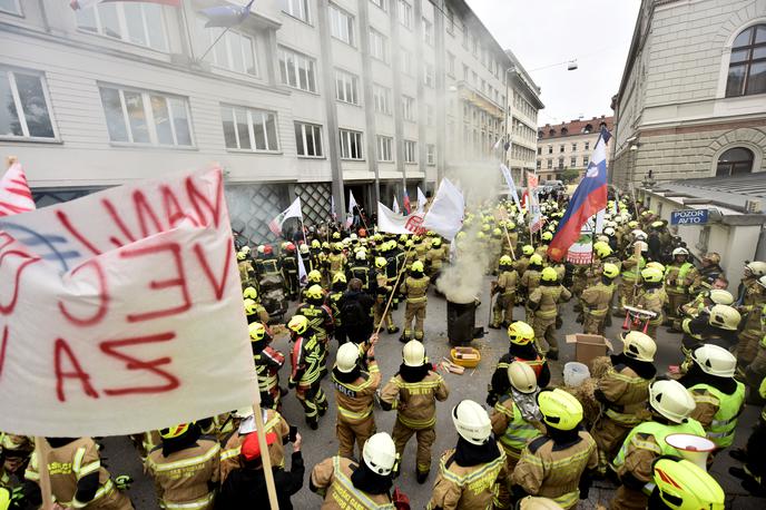 Gasilci protest | Foto STA