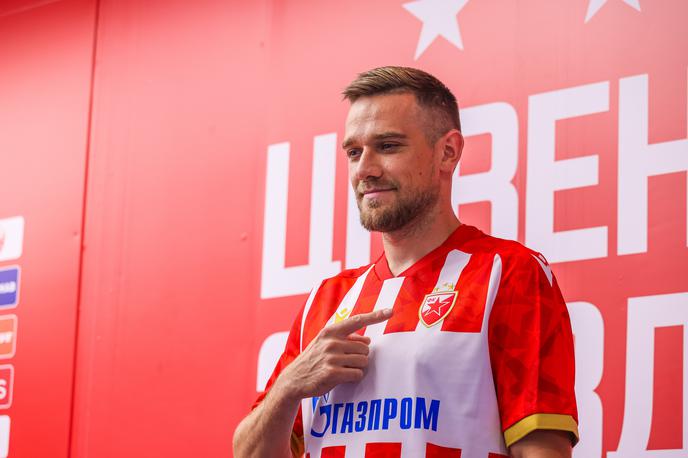 Timi Max Elšnik | Timi Max Elšnik je sklenil pogodbo s Crveno zvezdo do konca sezone 2027/28. | Foto Global game media