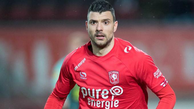 Za Twente je v tej sezoni dosegel 11 zadetkov. To je njegov rekord, kar zadeva število zadetkov v eni sezoni, odkar nastopa v članski konkurenci. | Foto: FC Twente