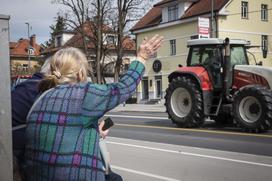 Protestni shod Sindikata kmetov Slovenije. Traktor, kmet, protest.