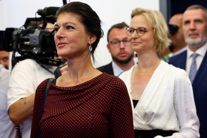 Sahra Wagenknecht, levo.  | Foto: Reuters