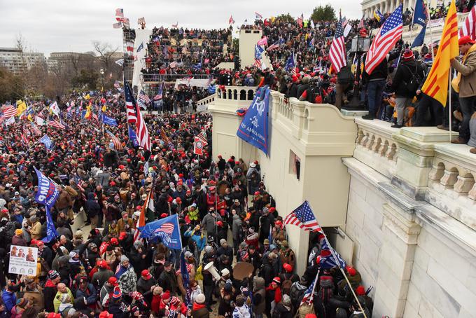 Nemiri v Washingtonu | Foto: Reuters