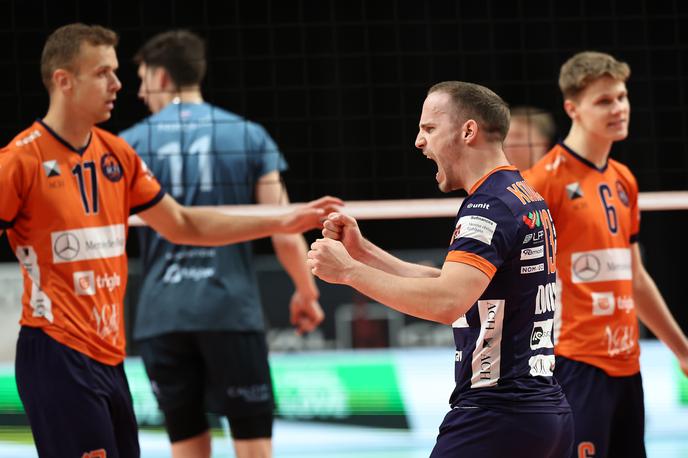 ACH Volley : Calcit Volley, finale DP | Odbojkarji ACH Volleyja so v finalu, v katerem igrajo na tri zmage, povedli z 1:0. | Foto www.alesfevzer.com