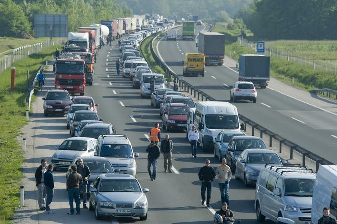 Reševalni pas zastoj | Foto: Bor Slana