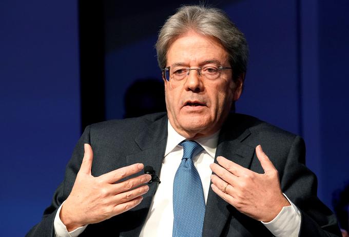 Italijanski premier Paolo Gentiloni je prebivalce Italije pozval, naj delujejo proti spirali nasilja. | Foto: Reuters