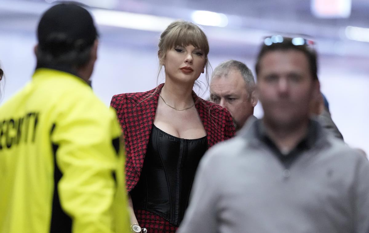 Taylor Swift | Taylor Swift je na podelitvi evropskih glasbenih nagrad televizije MTV slavila v štirih kategorijah. | Foto Guliverimage