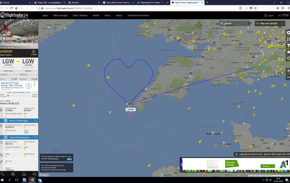 Srce v zraku | Foto Flightradar24.com