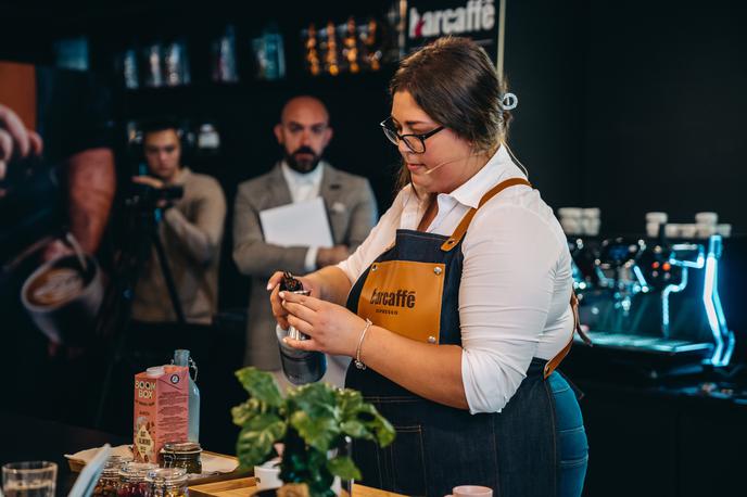 Barista Cup 2023 | Lana Kokl, slovenska prvakinja v pripravi kave, je slavila tudi na regionalnem prvenstvu. | Foto Arhiv organizatorja