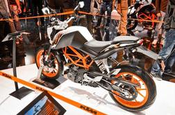 KTM duke 390 zapolnil prostorninsko vrzel