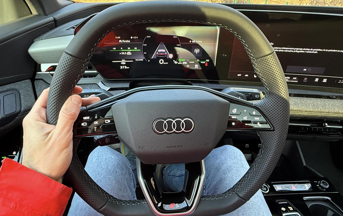 Audi Q6 A6 | Po prodajnih številkah je bil Audi lani najuspešnejša premijska znamka v Sloveniji, kjer so se zavihteli tudi med deset najuspešnejših znamk skupno. | Foto Gregor Pavšič