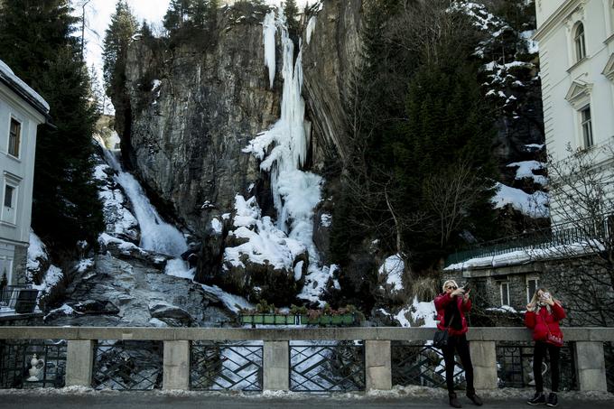 Slap naj bi blagodejno vplival na naše počutje, zaradi negativnih ionov naj bi bil zrak okoli njega celo zdravilen. | Foto: Ana Kovač