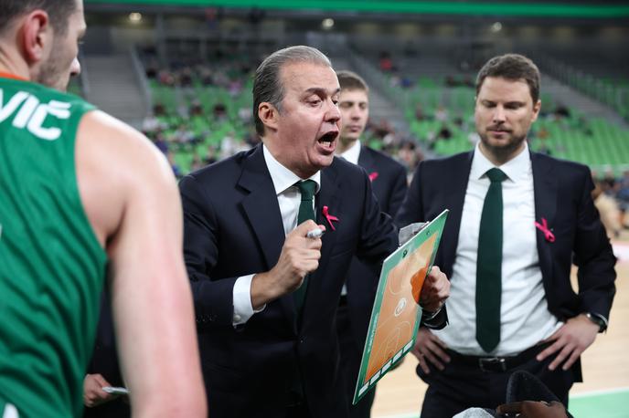 Cedevita Olimpija, Simone Pianigiani | Simone Pianigiani je Olimpijo vodil že v soboto proti FMP, zdaj pa se na klop zmajev vrača še v Eurocupu. | Foto www.alesfevzer.com