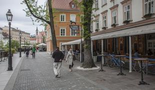 Legendarno ljubljansko kavarno Maček konec leta zapirajo