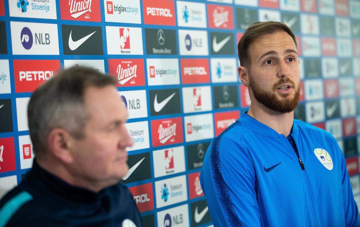 Matjaž Kek, Jan Oblak | Jan Oblak je postal prvi slovenski vratar, ki je na štirih zaporednih tekmah za točke zadržal mrežo nedotaknjeno.