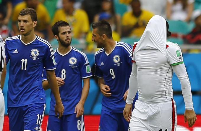 Edina novinka v elitni druščini na velikem tekmovanju v Braziliji je bila Bosna in Hercegovina. Izpadla je že po skupinskem delu, kjer sta jo prehiteli (ter premagali) Argentina in Nigerija. | Foto: Reuters