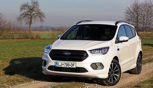 Ford kuga – Slovenijo želi prepričati z globalno podobo in vozno dinamiko #foto