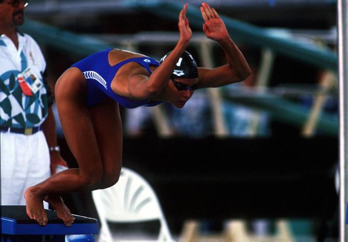 Kissova varovanka Krisztina Egerszegi je osvojila pet zlatih olimpijskih medalj v plavanju. | Foto: Getty Images